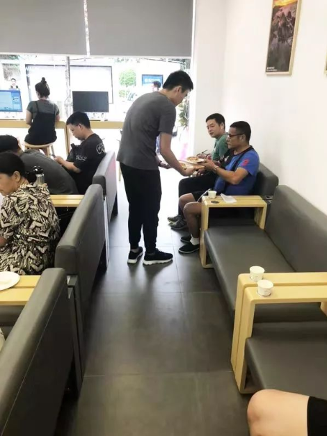 1567756069563585.png 30.png